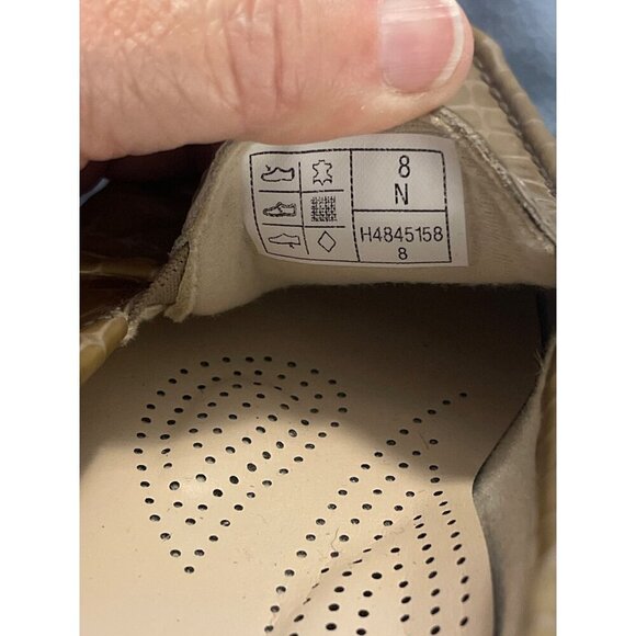 SAS Beige Croc-Embossed Leather Loafers Size 8N Comfort Foot Bed USA - Picture 3 of 16